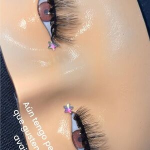 Eyelashes on sale $4